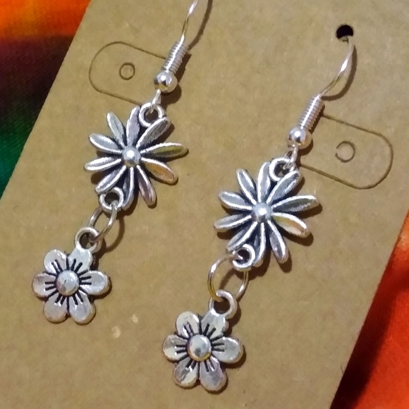 Handcrafted Daisy Chain Flower Charm Hook Earrings - Picture 1 of 4